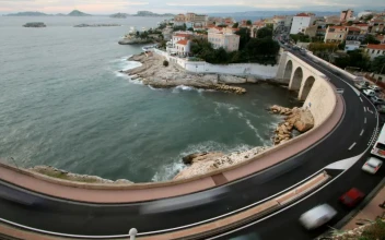 Free Video Stock time lapse of the coast with a street with traffic