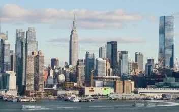 Free Video Stock timelapse of the empire state building