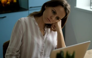 Free Video Stock tired woman in the office