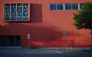 Free Video Stock touring the facade of a large bike shop  large