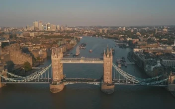 Free Video Stock tower bridge in a river in london