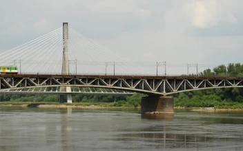 Free Video Stock train crossing a river bridge