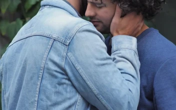 Free Stock Video Wedding Couple Hugging And Kissing Affectionately