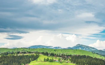 Free Stock Video Valley Before A Storm Time Lapse