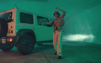 Free Stock Video Urban Fashion Girl Dancing