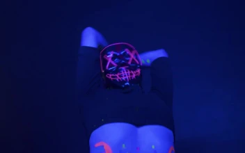 Free Stock Video Urban Dancers Doing Dance Steps In The Dark
