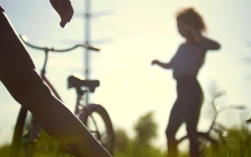 Free Stock Video Two Girls Stretching During A Bike Ride