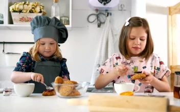 Free Stock Video Two Girls In The Kitchen Eating Cookies With Jam