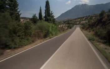 Free Stock Video Twist And Blur Transition