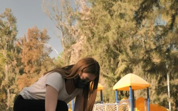 Free Stock Video Woman Tying Shoelaces During A Training