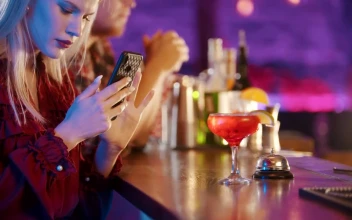 Free Stock Video Woman Taking A Picture Of Her Drinking In A Bar