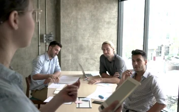 Free Stock Video Woman Giving Directions In A Work Meeting