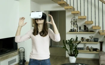 Free Stock Video Woman Enjoying The Virtual Reality Experience