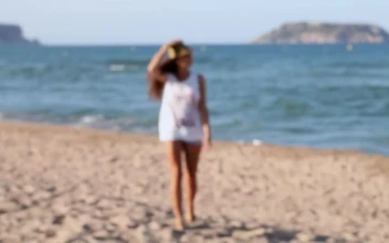 Free Stock Video Woman Enjoying The Beach On Her Vacation