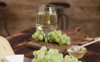 Free Stock Video Wine With Grapes And Cheeses