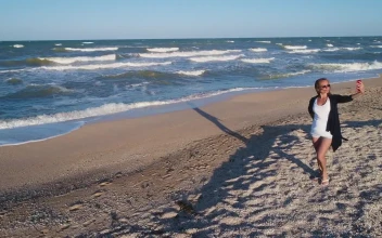 Stock Footage Woman Taking Selfies In The Beach Free