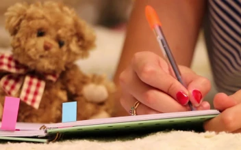 Ree Video Wrting In Notepad Video