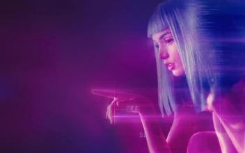 hologram girl blade runner 2049
