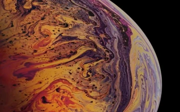 Orangish Bubble Argon iPhone XS