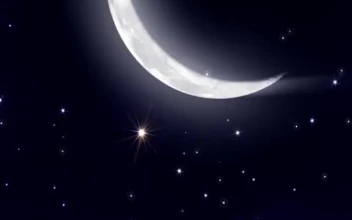 iPhone  Android Crescent Moon Bright Stars Free Phone