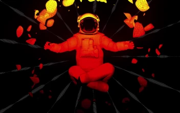 Astronaut 021 Lively Wallpaper