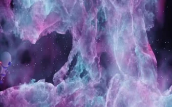 4k Ffly Ly Outer Space