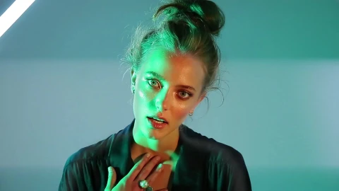 Elena Rei Neon HD Animated Wallpaper - Free Live Wallpaper