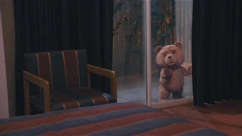 TED Alone In Rain Animated Wallpaper - Free Live Wallpaper