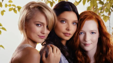 Britains Next Top Model HD Live Wallpaper - Free Live Wallpaper