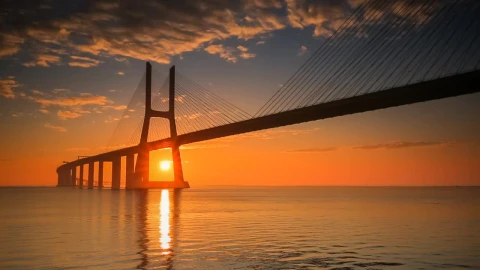 Lisbon Bridge HD Live Wallpaper - Free Live Wallpaper