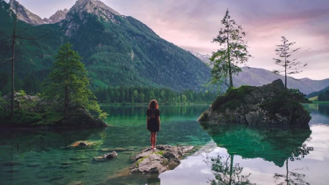 Bavarian Lake Live Wallpaper - Free Live Wallpaper