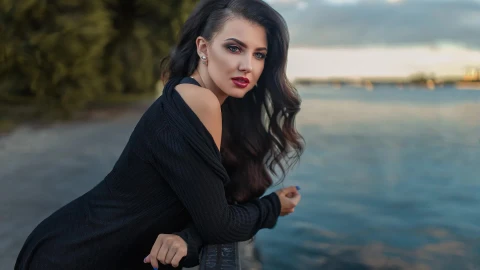 Black  Hair  Blue  Eyes  Girl  Long  Hair  Model  Woman  Sea  Live  Wallpaper - Free Live Wallpaper