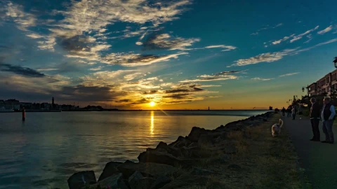River Windows Animated Wallpaper - Free Live Wallpaper
