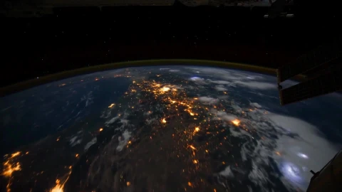PC Earth Live Wallpaper - Free Live Wallpaper