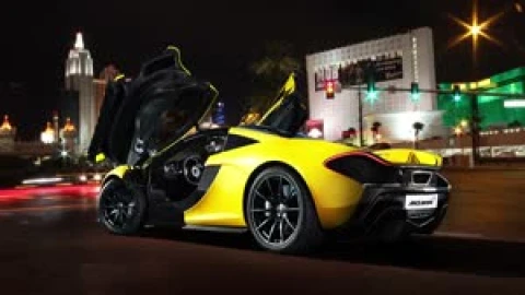 Fondo de Pantalla Animado McLaren P1 Puertas Abiertas de Coches 💛 en Movimiento - Free Live Wallpaper