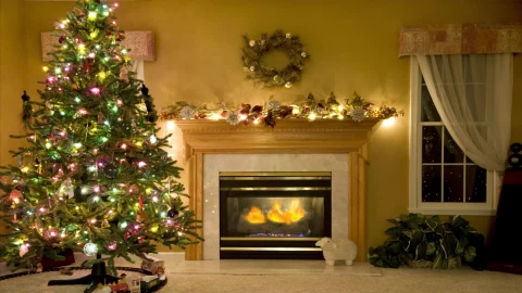 Live Wallpaper HD Christmas Tree and Fireplace - Free Live Wallpaper