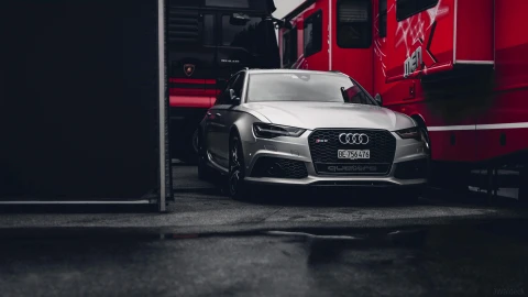PC Audi RS6 Hazard Lights Live Wallpaper Free - Free Live Wallpaper