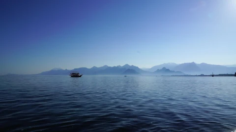 Boat 23838 Free Stock Video - Free Live Wallpaper