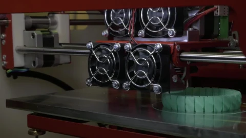 Stock Video 3d printer making a bracelet PC Live Wallpaper - Free Live Wallpaper