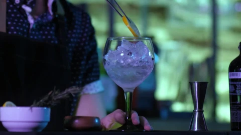 Stock Video A Bartender Preparing A Drink Live Wallpaper for PC - Free Live Wallpaper