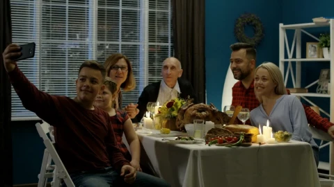 Stock Video A Family Taking A Selfie On Thanksgiving Dinner Live Wallpaper for PC - Free Live Wallpaper