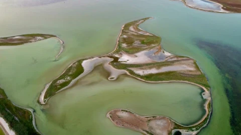 Stock Video Abstracts Islands In A Beautiful Lake Aerial Live Wallpaper for PC - Free Live Wallpaper