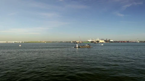Stock Video Across The Ocean To New York Live Wallpaper for PC - Free Live Wallpaper