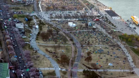 Stock Video Aerial View Of People In An Open Festival Live Wallpaper for PC - Free Live Wallpaper