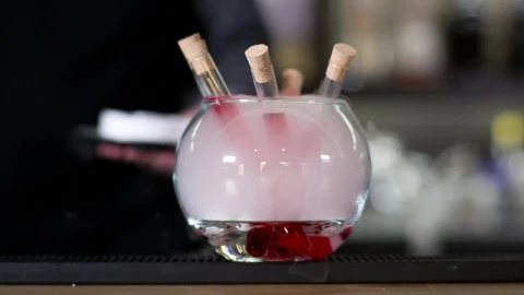 Stock Video Bartender Makes An Experimental Cocktail Live Wallpaper For PC - Free Live Wallpaper