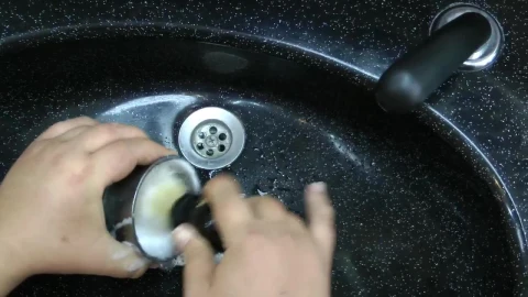 Stock Video Barber Preparing Shaving Foam Live Wallpaper For PC - Free Live Wallpaper