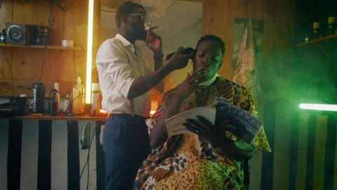 Stock Video Barber And His Client Smoking Cigar During Haircut Live Wallpaper For PC - Free Live Wallpaper