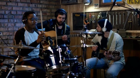 Stock Video Band Rehearsing In The Garage Live Wallpaper For PC - Free Live Wallpaper