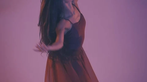 Stock Video Ballerina Doing Dance Twists Live Wallpaper For PC - Free Live Wallpaper