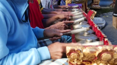 Stock Video Balinese Drummers Playing Music In Bali Live Wallpaper For PC - Free Live Wallpaper